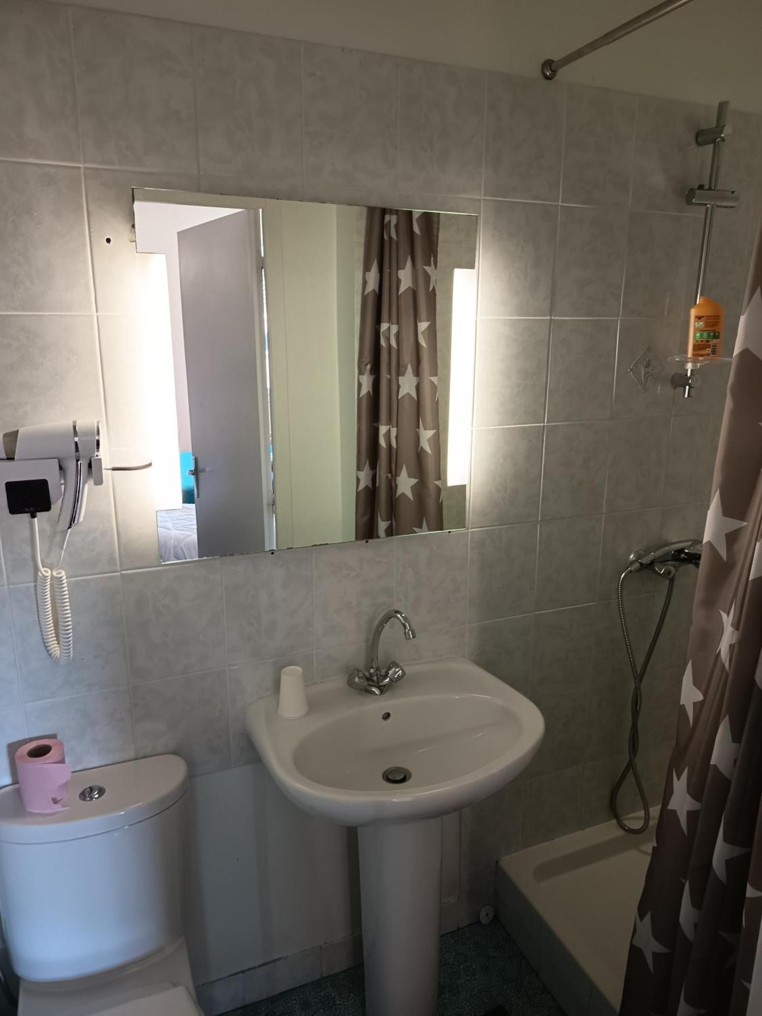 Hotel De La Gare Périgueux المظهر الخارجي الصورة